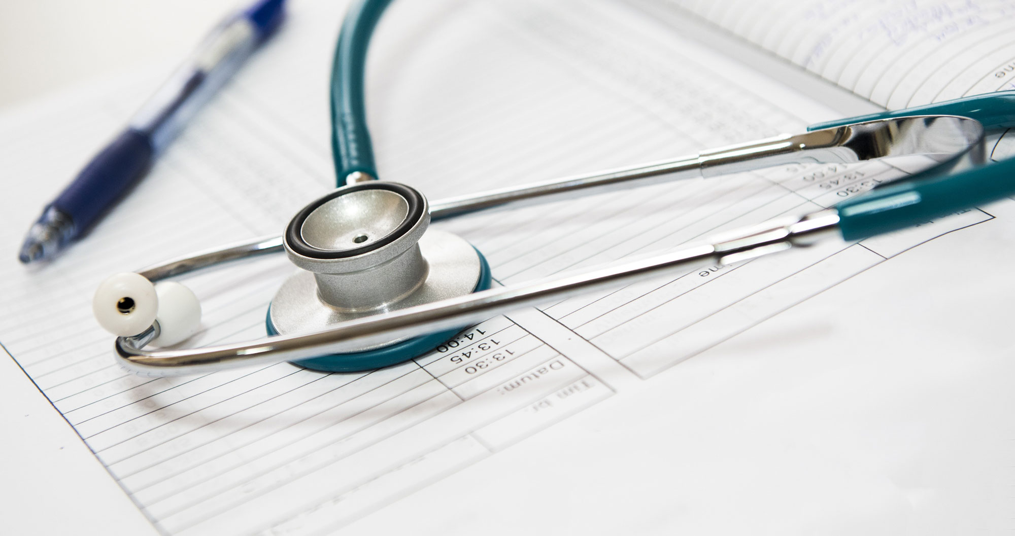 Ärztlicher Dienst - Gutachten, Berufsaufsicht über Heilberufe, Überwachung von Hygiene & BTM-Verkehr
