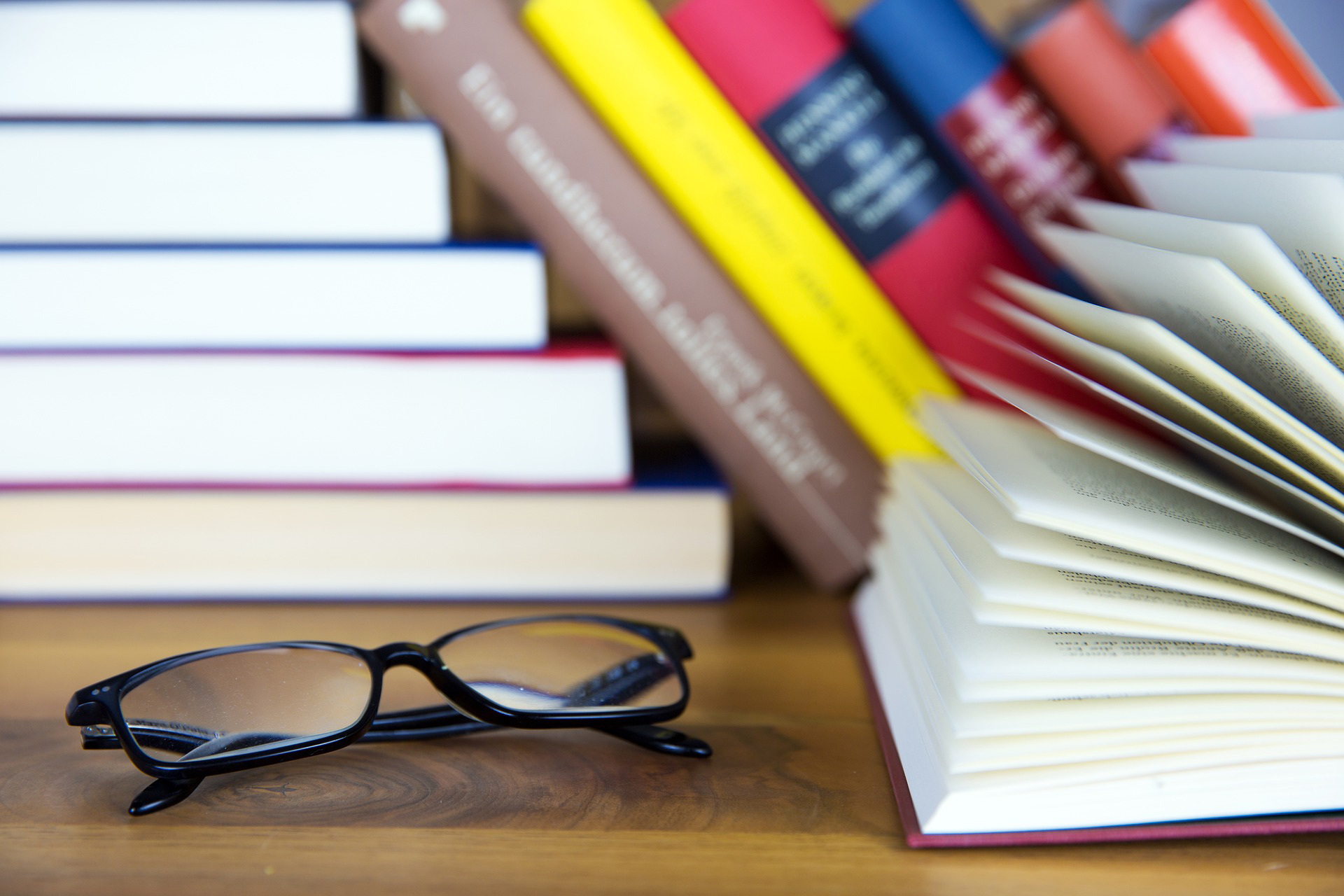 Unsere Partner - Stadtbibliothek Prachatitz und Forschungsbibliothek Budweis