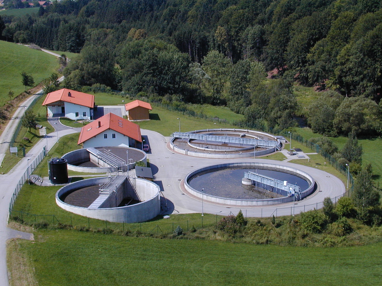 Abwasser - Kommunale Kläranlagen - Kleinkläranlagen - Niederschlagswasser 