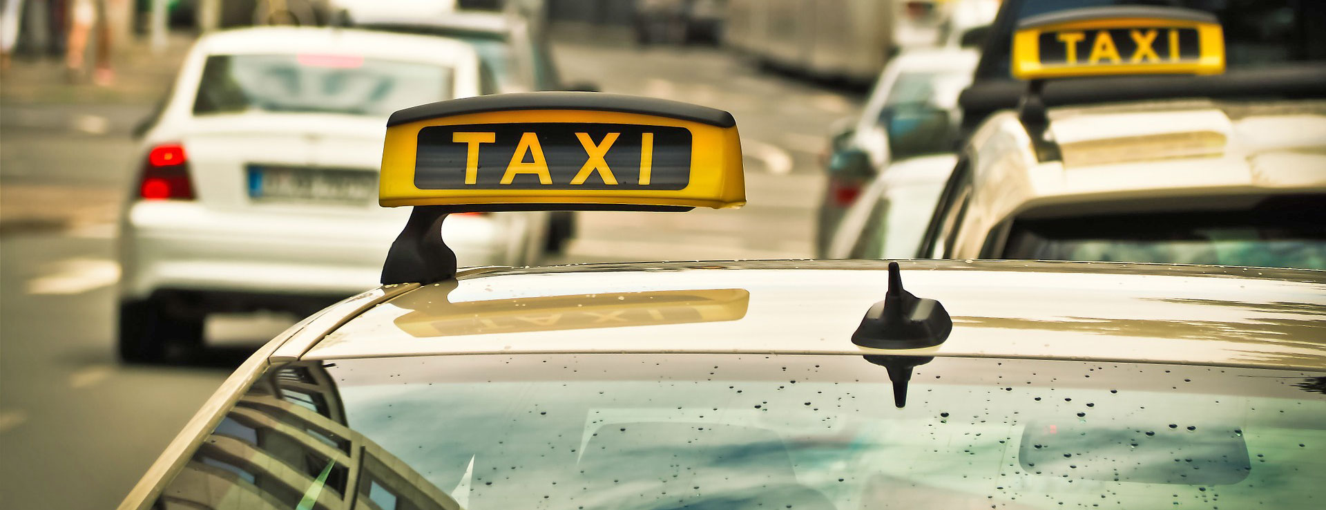 Fahrerlaubnis für Fahrgastbeförderung - Taxi und Mietwagen